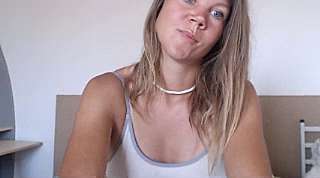 CallMeMaria naked stripping on cam for live sex video chat
