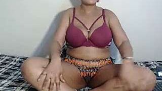 FreakyStar2 naked stripping on cam for live sex video chat