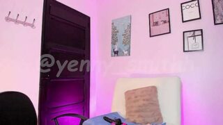 saray_smith2 naked stripping on cam for live sex video chat