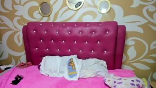 scarlett_and_charly naked stripping on cam for live sex video chat