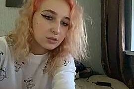 SharpParck naked stripping on cam for live sex video chat