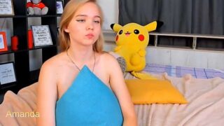 SusanNeal naked stripping on cam for live sex video chat