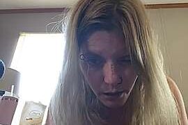 hotmommy8993 naked stripping on cam for live sex video chat