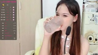loliiiiipop naked stripping on cam for live sex video chat