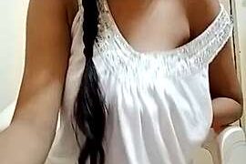 lovely_lips naked stripping on cam for live sex video chat