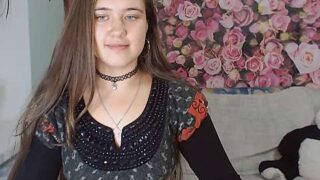 MarianneGomez naked stripping on cam for live sex video chat