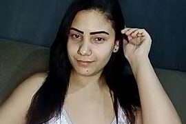Moreninhastrip naked stripping on cam for live sex video chat