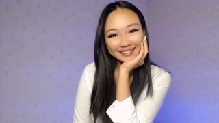 Yummy_yoon naked stripping on cam for live sex video chat