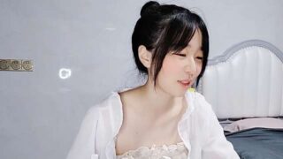 zhou-zhou naked stripping on cam for live sex video chat