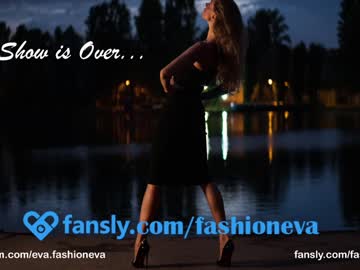 Eva nude before webcam – Live Sex Chat