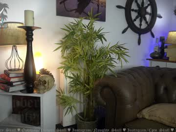 ? , ?????? ????? ? nude before webcam – Live Sex Chat