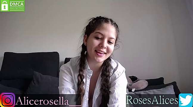 Alicerosella naked stripping on cam for live sex video chat