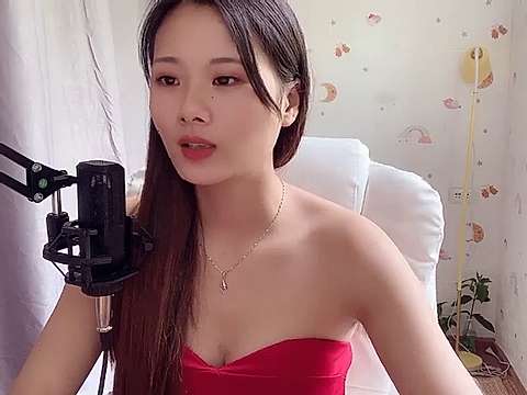 Ambitionbaby naked stripping on cam for live sex video chat
