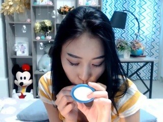 AminaShaly nude on cam – live sex chat