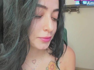 Amy-coquette nude on cam – live sex chat