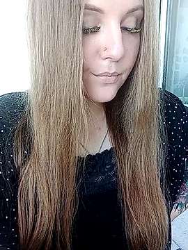 Anastasiya1005 naked stripping on cam for live sex video chat