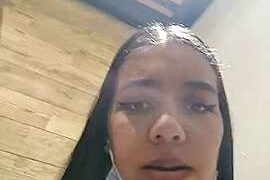 Andrea-Queen naked stripping on cam for live sex video chat