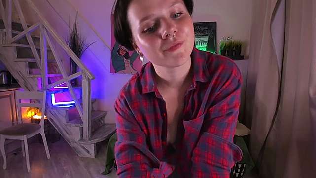 AnnieSunniee_ naked stripping on cam for live sex video chat