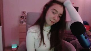 ArlinCrow naked stripping on cam for live sex video chat