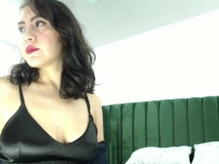 Ary-myers nude on cam – live sex chat