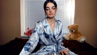 BertaOwen naked stripping on cam for live sex video chat