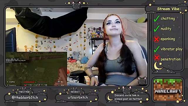 blairbxtch naked stripping on cam for live sex video chat