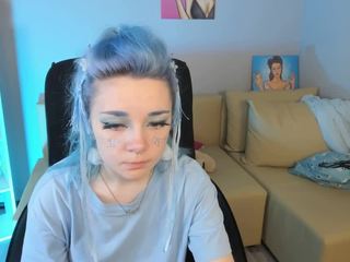 Blue-kate nude on cam – live sex chat