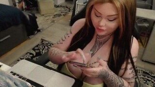 BOOOTYSTAR nude on cam – live sex chat