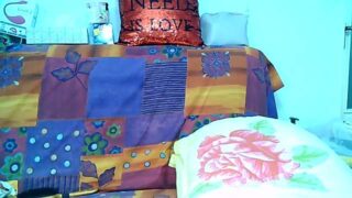 Bubble_Butt_xxx naked stripping on cam for live sex video chat