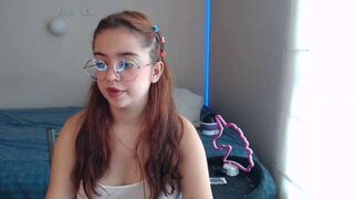 camiguz_ naked stripping on cam for live sex video chat