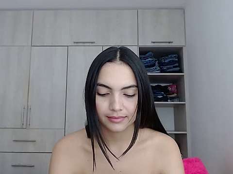Chiquis_Dayana naked stripping on cam for live sex video chat