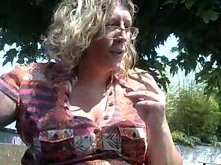 cochonne21 naked stripping on cam for live sex video chat