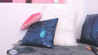 crazydolly naked stripping on cam for live sex video chat