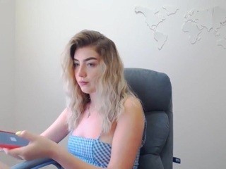 CuteBlonda nude on cam – live sex chat