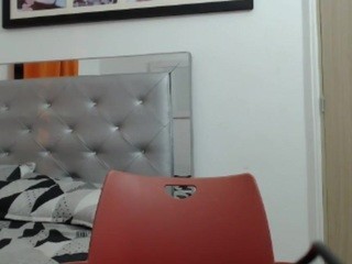 Dahian-33 nude on cam – live sex chat