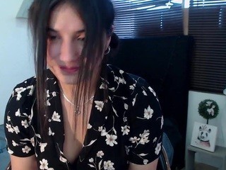 Dannnaa1 nude on cam – live sex chat
