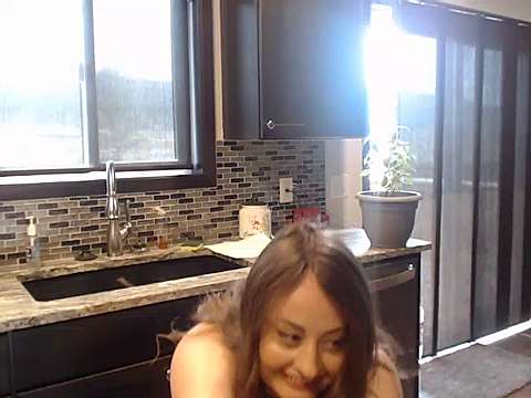 delilah_delight_xo naked stripping on cam for live sex video chat
