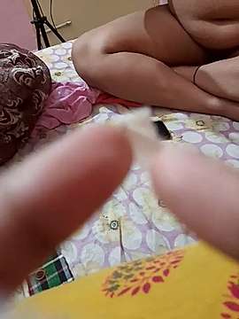 dream186girl naked stripping on cam for live sex video chat