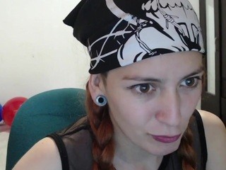 Eimy-sweett nude on cam – live sex chat