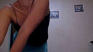 elenaza naked stripping on cam for live sex video chat
