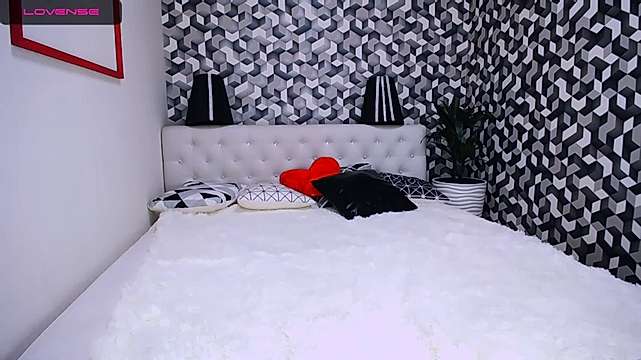 ElizabethCherry naked stripping on cam for live sex video chat