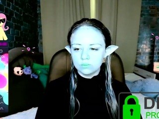 Elven-Dreams nude on cam – live sex chat