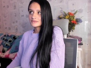 Emilylinx nude on cam – live sex chat