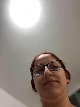 EvansShell naked stripping on cam for live sex video chat