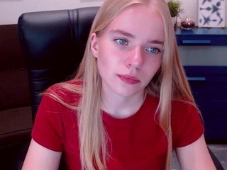 ?, chloe-becker? nude on cam – live sex chat
