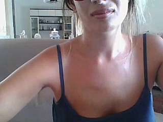 fammefatale1987 naked stripping on cam for live sex video chat