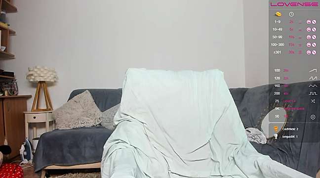 fancy_casssie naked stripping on cam for live sex video chat