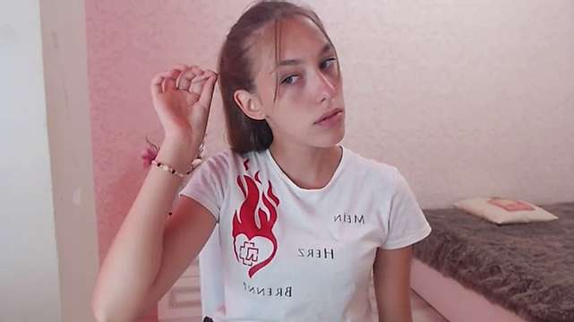 FiorellaDivine naked stripping on cam for live sex video chat