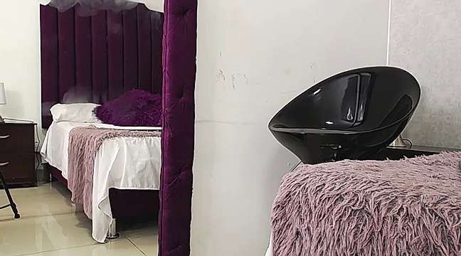 Fitness_Mini naked stripping on cam for live sex video chat