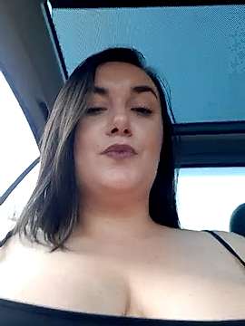 Freya_Vanir naked stripping on cam for live sex video chat